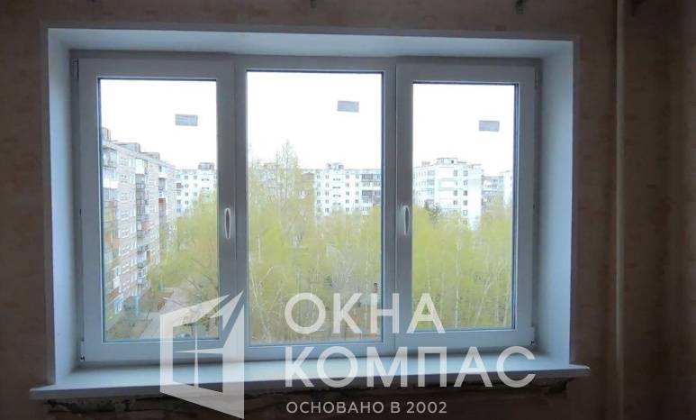 Фото объекта Установка трехстворчатого окна в квартире.