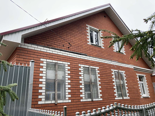 Фото объекта Подшивы карнизов дома сайдингом и установка торцевых планок крыши в Нижегородской области