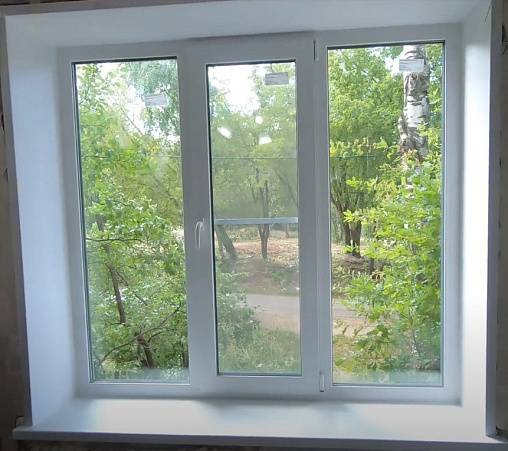 Фото объекта Установка  трехстворчатого окна в квартире Нижнего Новгорода.