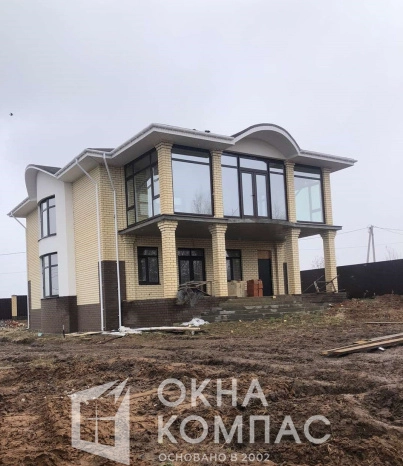 Фото объекта Остекление коттеджа и бани - 9 нестандартных конструкций