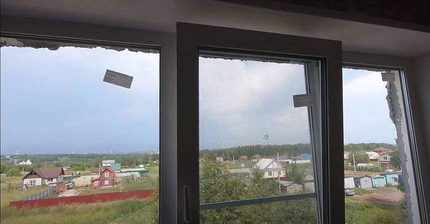 Фото объекта Установка трехстворчатого окна - Deceuninck Энвин Эко.