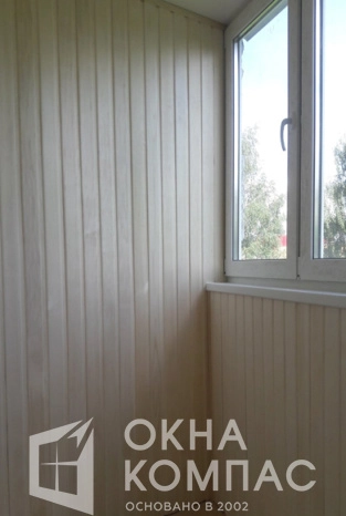 Фото объекта Отделка балкона евровагонкой из липы в Нижнем Новгороде