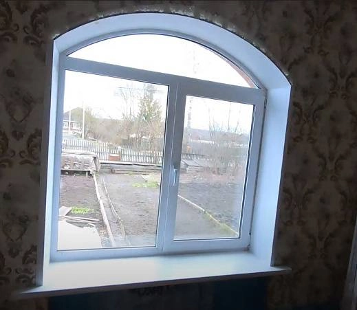 Фото объекта Установка двух арочных окон в квартире Краснобаковского района.