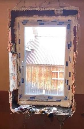 Фото объекта Установка ПВХ конструкции в загородном доме