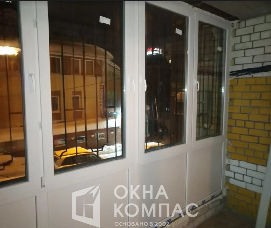 Фото объекта Остекление квартиры 6 конструкциями.