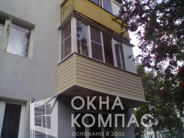Фото объекта Отделка виниловым сайдингом фасада П образного  балкона